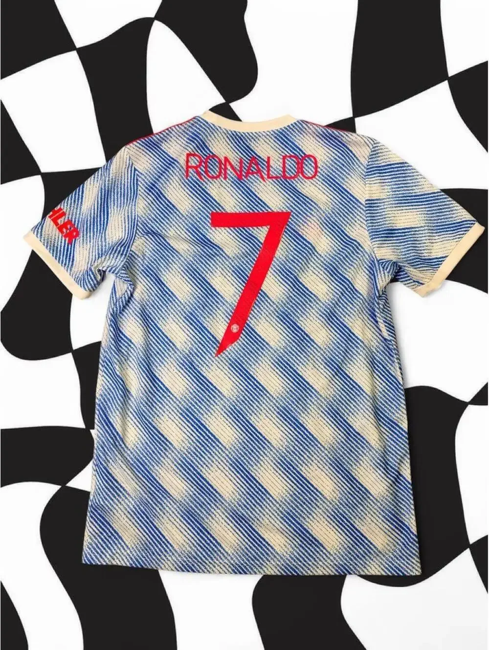 Adidas Manchester United Ronaldo 2025/26 home kit